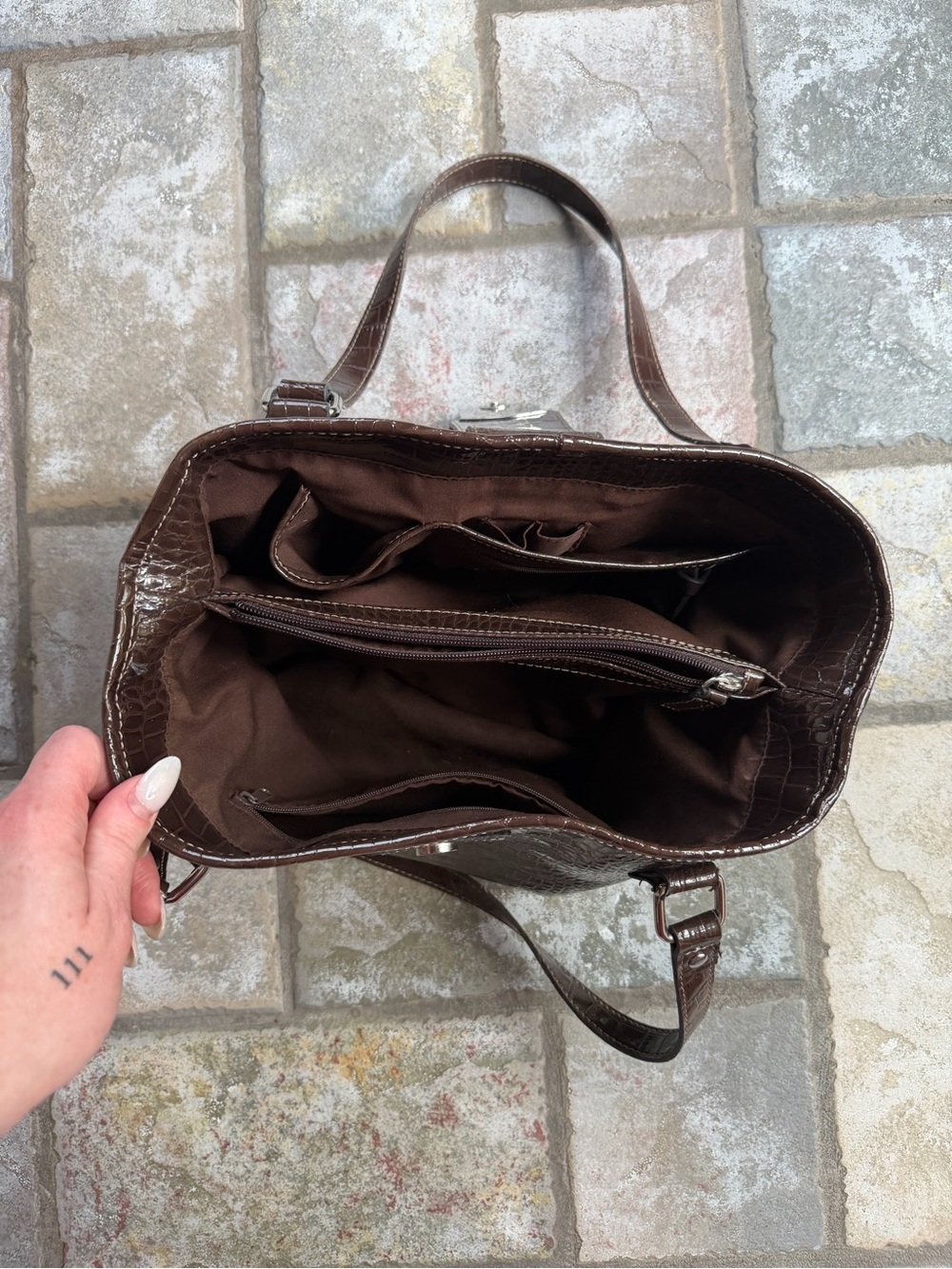 Brown croc-embossed faux leather purse - Picture 2 of 2